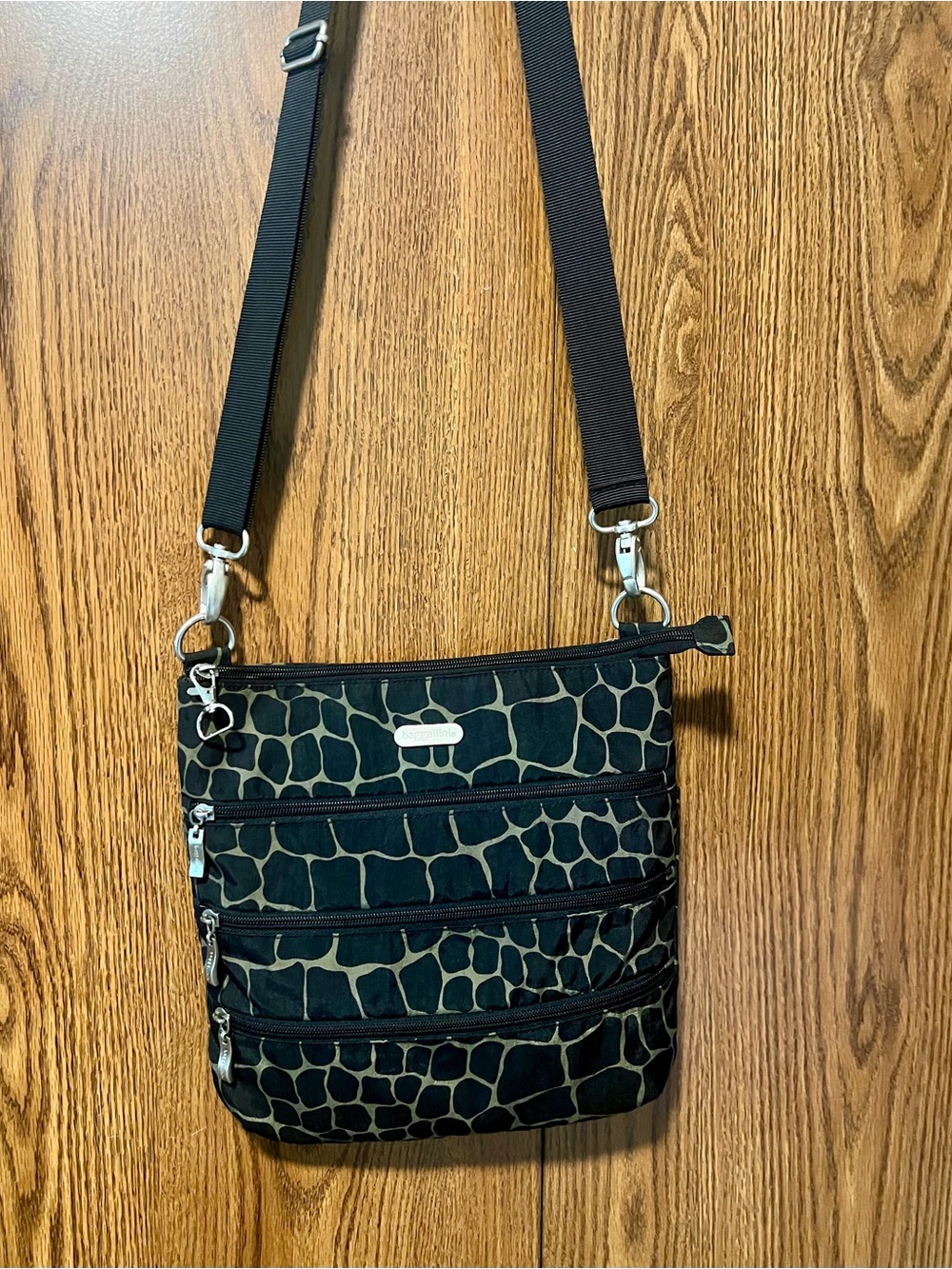 Crossbody Bag in Animal Print Black and Tan